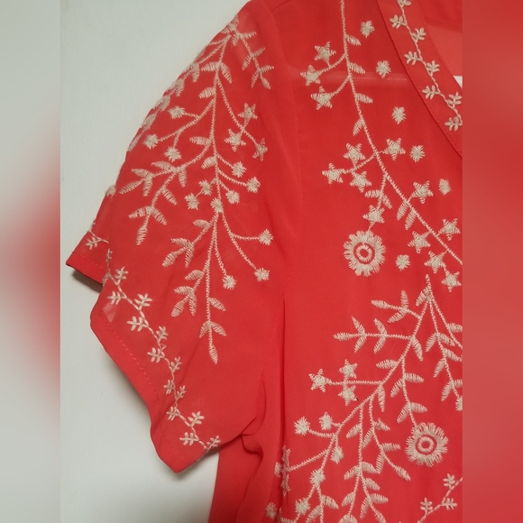 American Eagle Red Embroidered Blouse - Size Medium - Picture 3 of 6